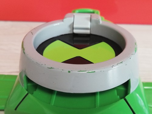 Ben 10 Omnitrix Battle Ultimatrix Bandai 2010 CN Original Watch + 3 Discs - Picture 8 of 17