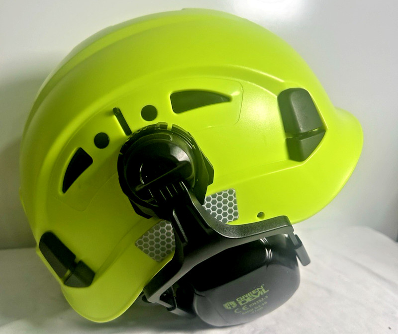 Green Devil Mervex Vent Series Safety Helmet For Industrial Use BT+Visor-Green