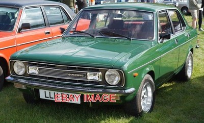 PHOTO  LLH59P MORRIS MARINA  A LOVELY AFTERNOON AT MILTON KEYNES MUSEUM FOR THE