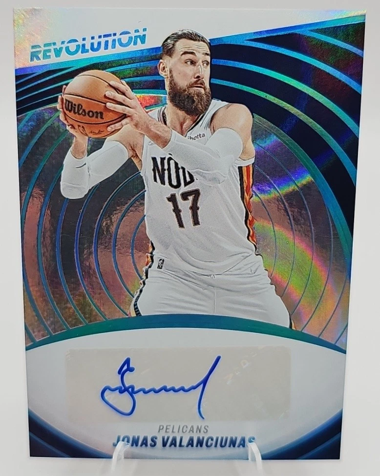 Jonas Valanciunas Basketball Parallel/Variety Sports Trading Cards
