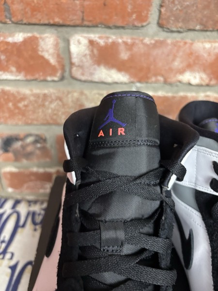Talla 8 - Air Jordan 1 Mid SE Púrpura Nuevo Original con Caja 852542-105 4