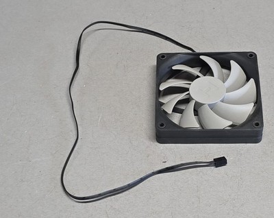 HYTE Flow FE12 120mm 1300RPM Case Fan Black/Grey PWM 3-Pin DC12V