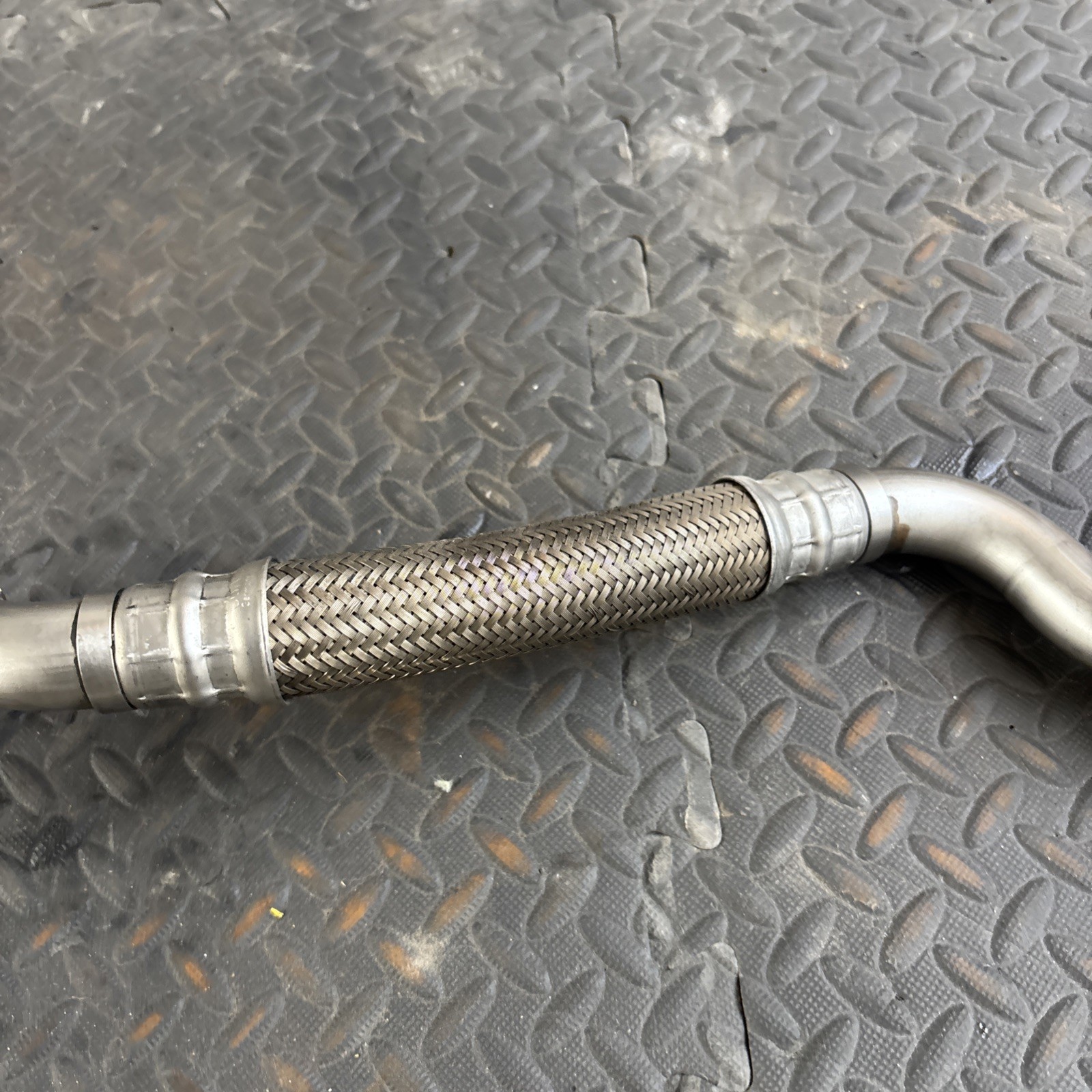 Audi R8 2017 Oil cooler line P/N 4S0117413