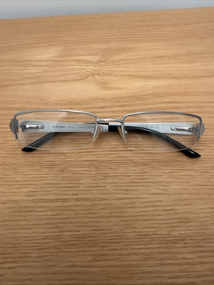 Diesel Prescription Eyewear - Stainless Steel/aluminium Frame - Slim Design - image 2 of 4