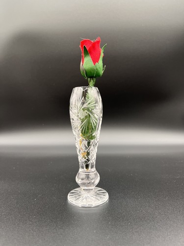 Vintage Pinwheel & Star Crystal Bud Vase 6" Tall - Picture 5 of 5