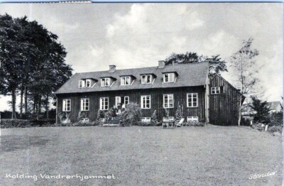 Postkarte Kolding Hostel stehender Marktplatz Wolkengebäude Himmel Baum AA02895
