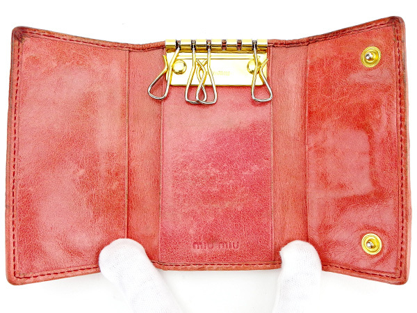 miumiu Key holder Key case Materasse Pink Gold Woman