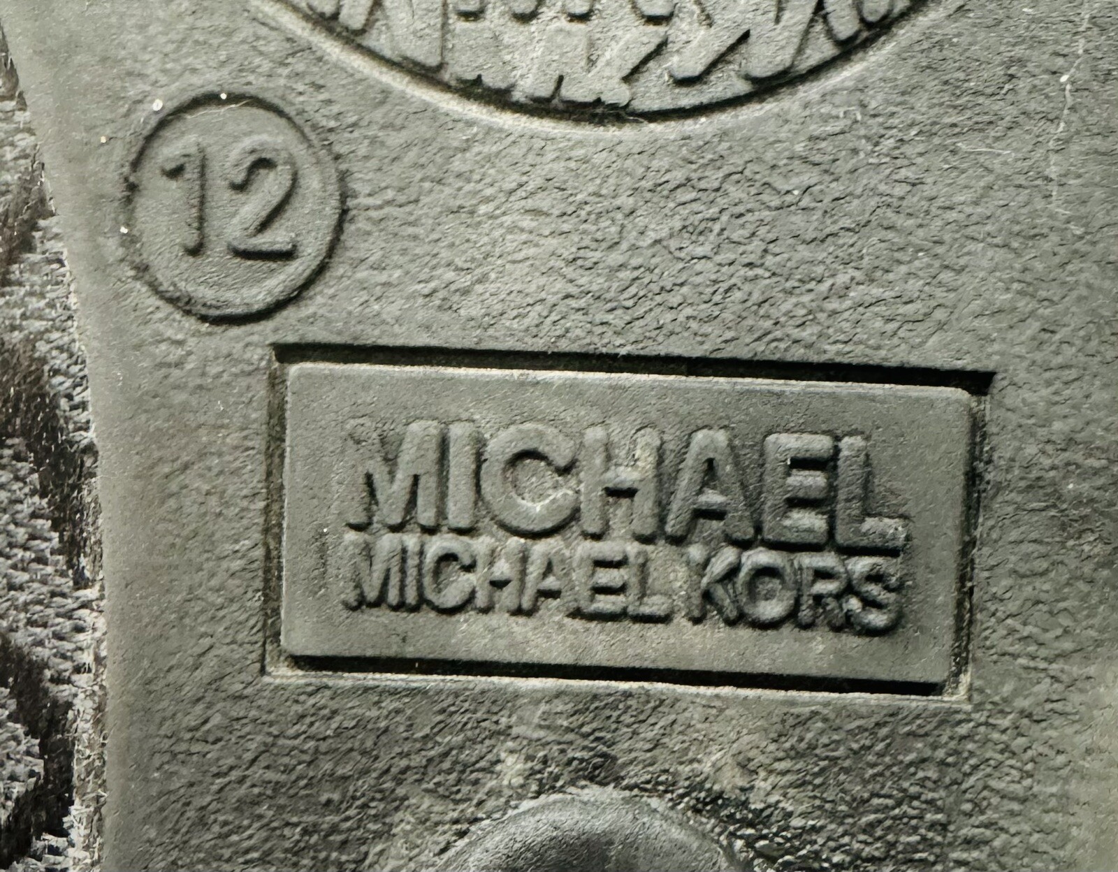 Picture 4 of 4