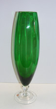 Florero vintage Studio italiano vidrio verde 17" largo tallo base transparente 12-A