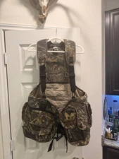 Redhead One Size Fits All Hunting Vest Camo Bird Hunting Padded Vest