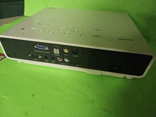 Casio XJ-M140 DLP Projector hdmi 11712h - Picture 2 of 3