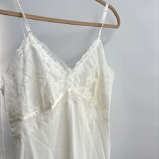 Seamprufe Semi-Sheer Silky Nylon Lace Bodice Hem Full Dress Slip 38 USA made