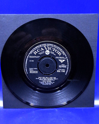 Nina Simone - Ain't Got No - I Got Life 1968 UK 7'' Vinyl Single RCA 1743