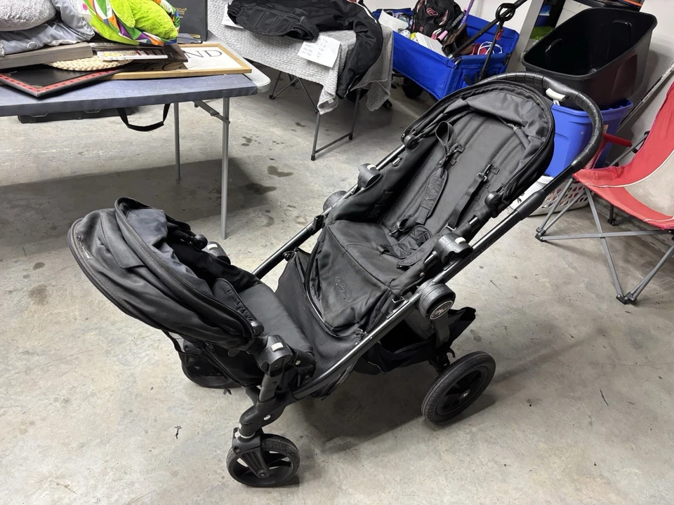 Baby Jogger City Select Double Stroller Near New-HUGE SAVINGS - Image 3 of 4