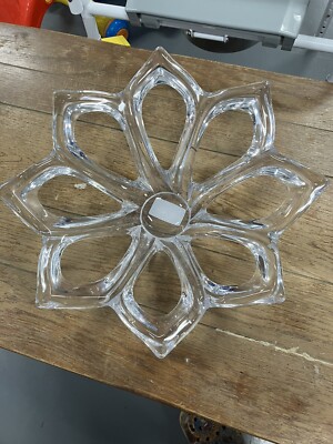 Beautiful 15 Inch Mid Century Vannes Le Chatel Avitra Crystal Bowl