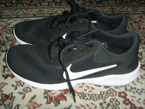 nike flex grey womens