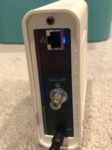 ARRIS SURFboard SB6141 Cable Modem - 1 Gbps - white. - Afbeelding 4 van 9