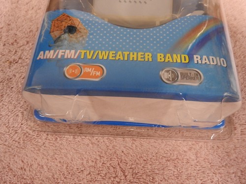 NOS Coby CX-17 Portable AM/FM/TV/Weather Band Pocket Radio - Picture 5 of 6