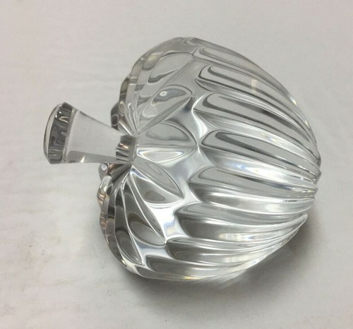 Waterford Crystal Apple with Stem Paperweight 3 1/8"H EUC! - Picture 6 of 10