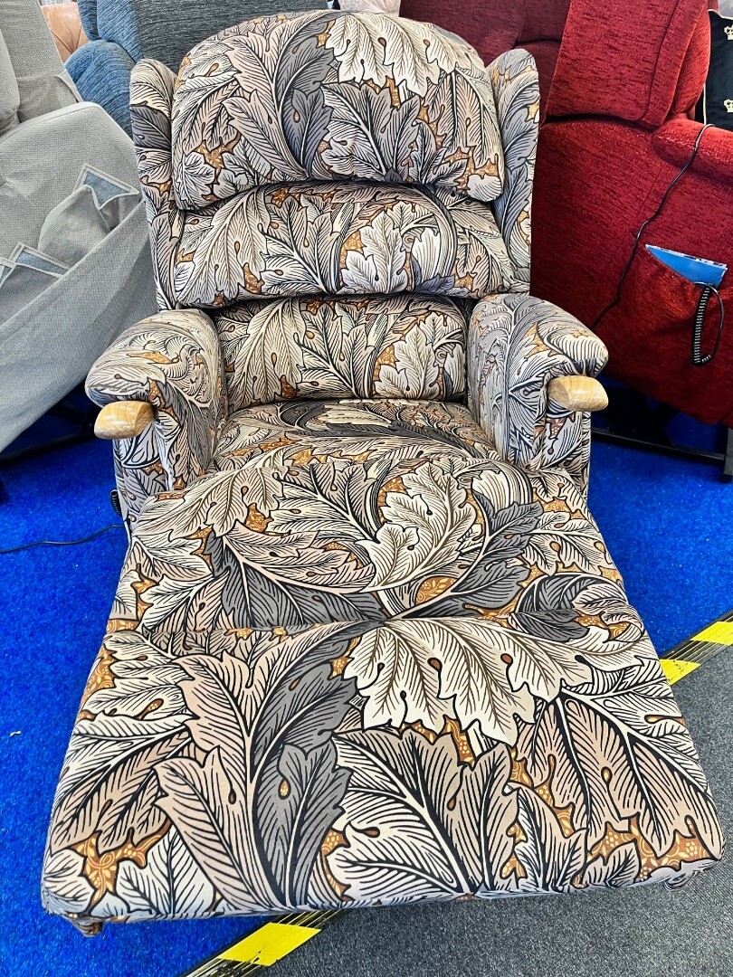 HSL Ripley Patterned Fabric Riser Recliner CS CA9 eBay