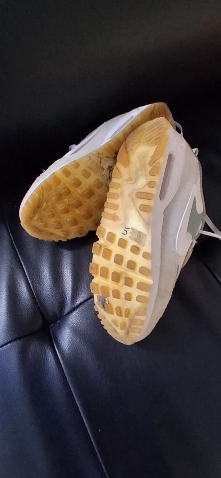 Tênis Nike Air Max branco cinza - Imagem 4 de 4