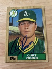 Curt Young autographed 1987 Topps Baseball Card #519