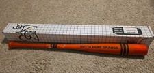 Victus Bat  Orange Crayon 