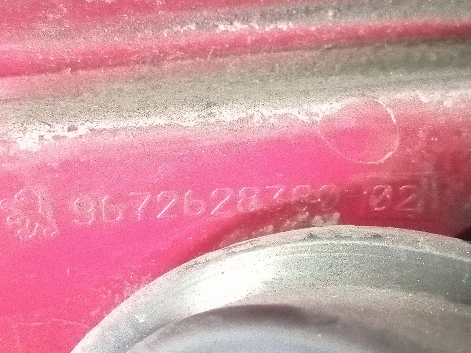 9672628380 FEU ARRIÈRE DROIT / 145027 POUR PEUGEOT 208 I CA_, CC_ 1.6 HDI - Photo 3/4