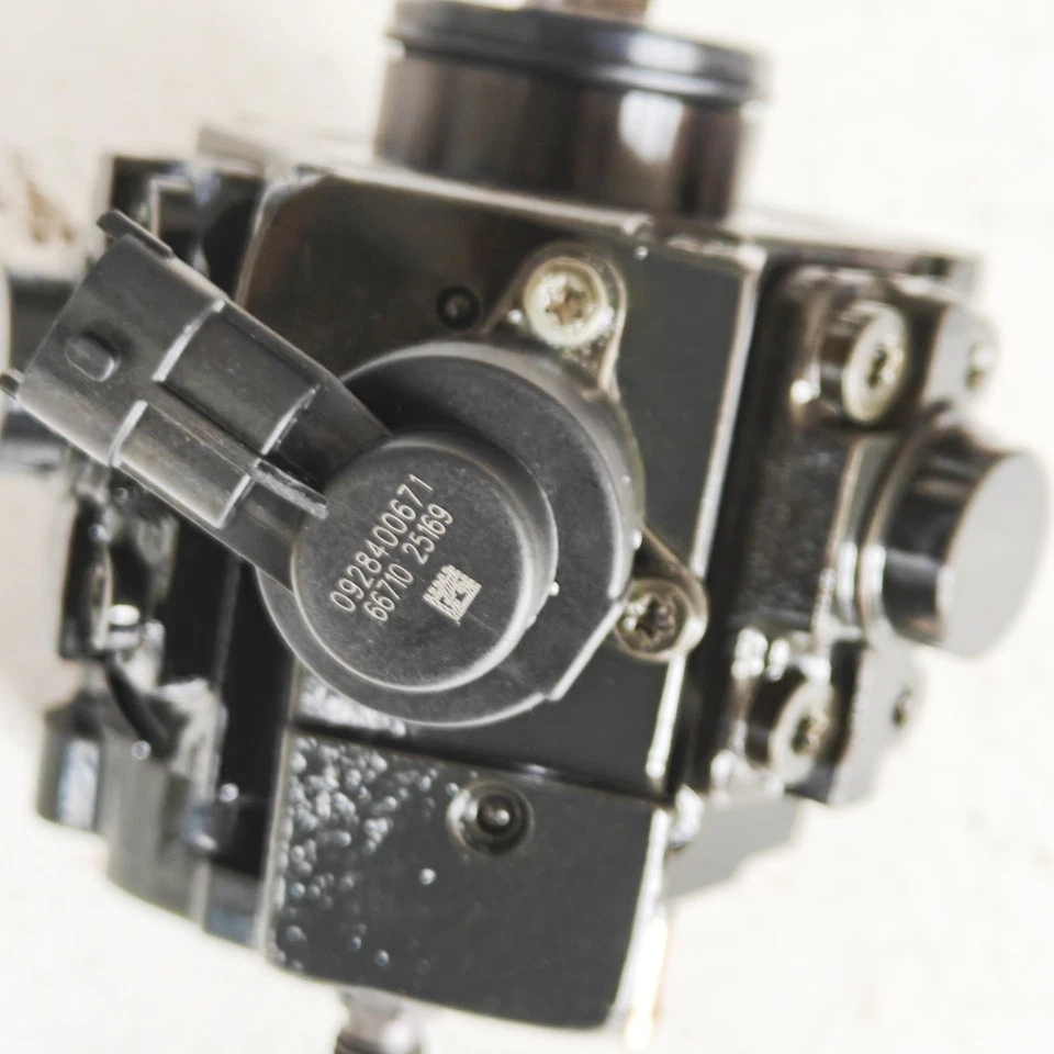 Fuel Injection Pump 0445010194 For Bosch 2008-13 BMW 3.0L 335d X5 XDrive 35d New - Imagem 4 de 4