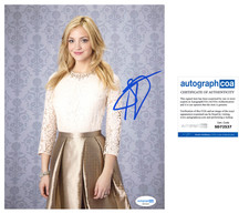 Abby Elliott ‘The Bear’ signed 8x10 photo ‘Sugar’ ACOA Hulu FX Abby Elliott ‘The Bear’ signed 8x10 photo ‘Sugar’ ACOA Hulu FX