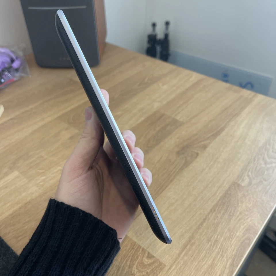 ASUS Google Nexus 7 (1st Gen) 16gb Tablet WiFi  - Image 3 of 4