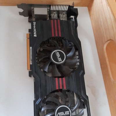 ASUS AMD ATI Radeon HD 7850 DirectCU2 2GB VRAM Gaming PC Grafikkarte GPU