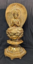 BEAUTIFUL antique / vintage Japanese or Korean gold gilt bronze Buddha figure