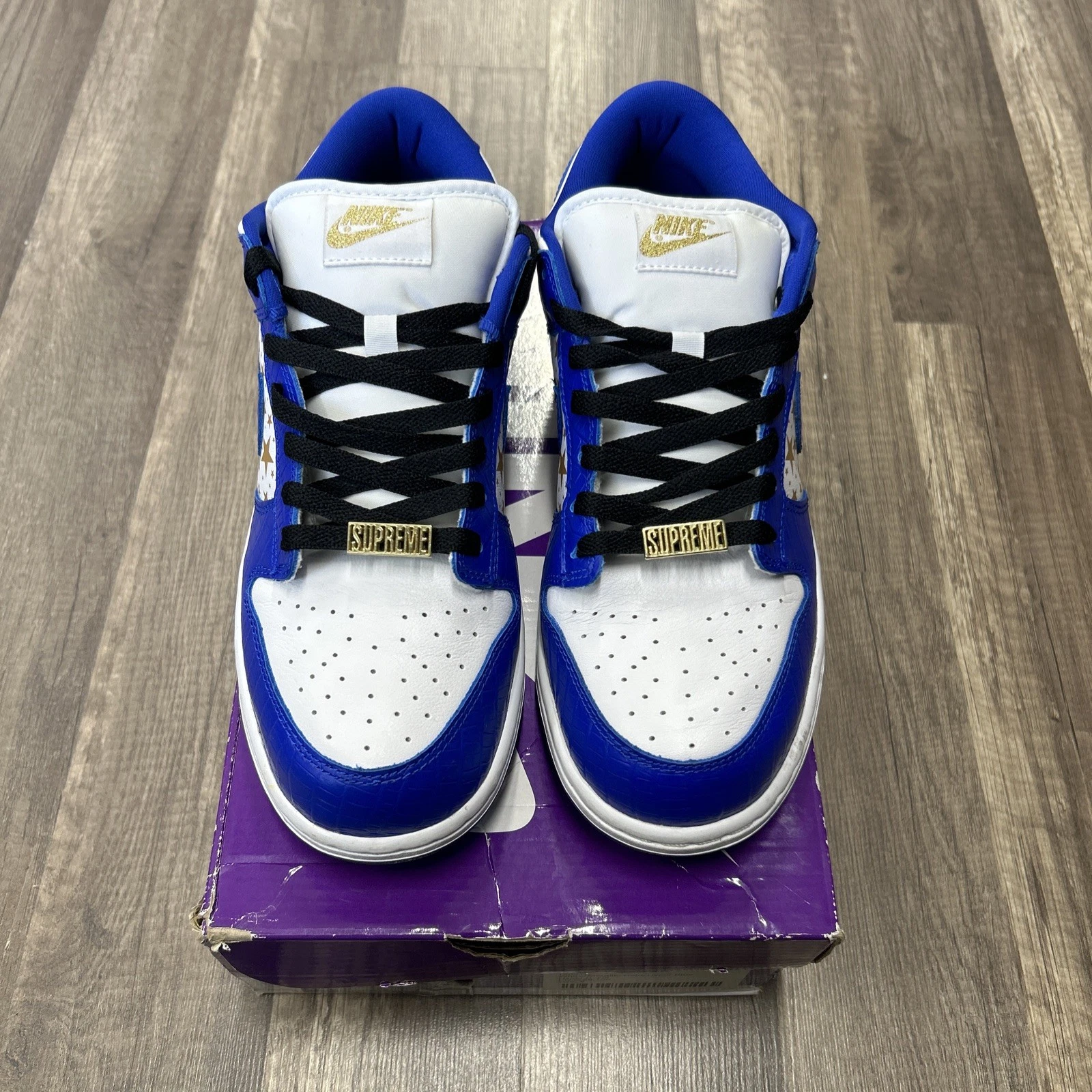 Taille 9   Nike SB Dunk Low Supreme Stars Hyper Royal 2021