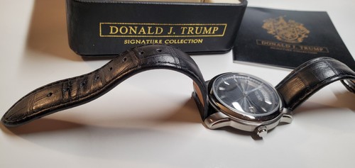 DONALD J. TRUMP 2005 SUPER RARE SIGNATURE COLLECTION TR/1065 RARE WATCH DAY DATE - Picture 7 of 24