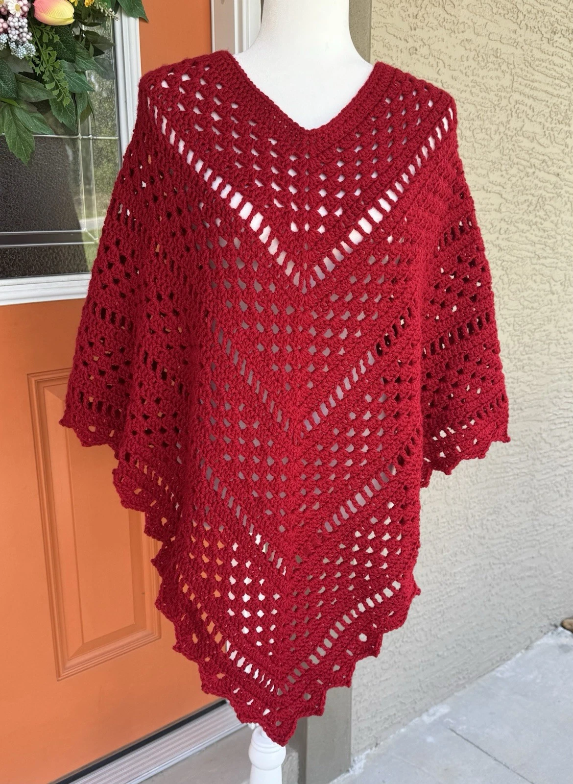 Handmade Crochet Poncho Cherry Red Knit Wrap Boho Lightweight Machine Washable
Opens in a new window
