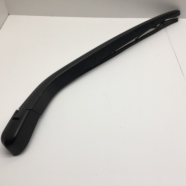 20012006 Acura MDX Rear Window Hatch Windshield Glass Wiper Arm OEM 02