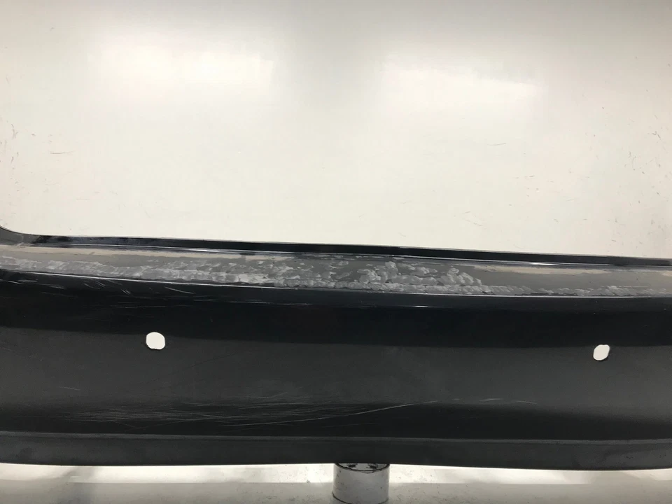 Cubierta de parachoques trasero Lexus RX350 con orificios de sensor CAPA 2010-2015 Foto 3 de 4