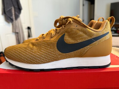 MENs - 9.5 NIKE MD RUNNER 2 ENG MESH