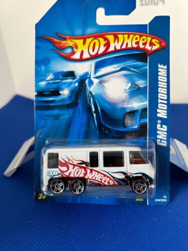 Hot Wheels   2007 ALL STARS SERIES GMC MOTOTHOME WHITE   LOC 79 - Picture 1 of 10