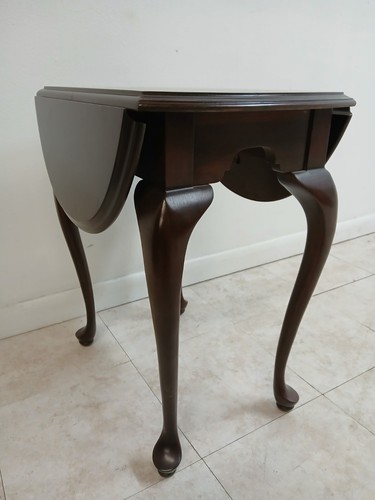 PETITE Ethan Allen Georgian Court Dropleaf Lamp End Table Chippendale 225 - Picture 3 of 16