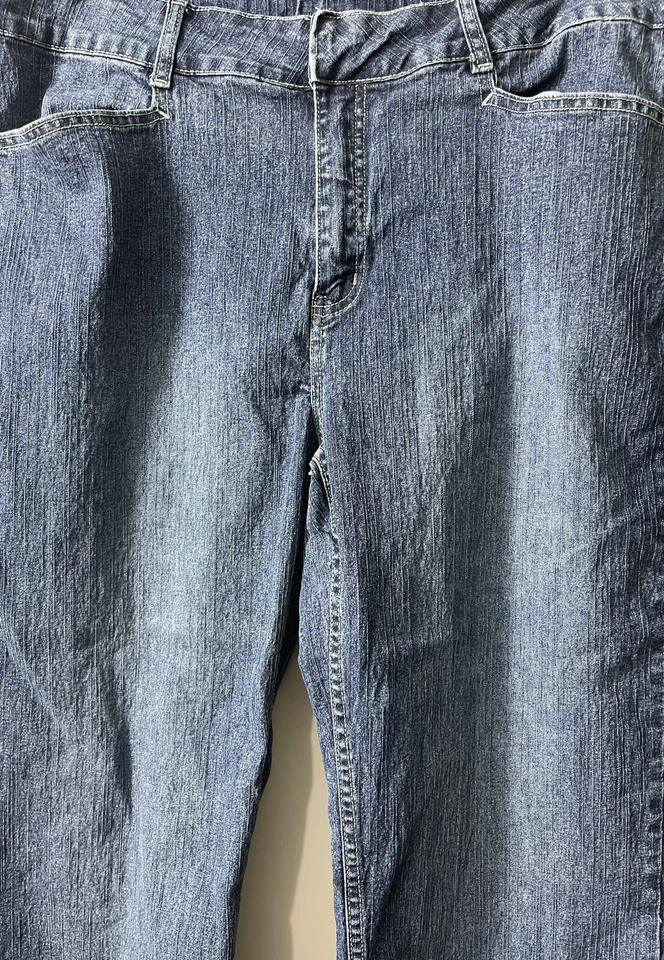 Jeans jeans feminino 24/7 tamanho 18WP azul pequeno bootcut frente plana - Imagem 2 de 4