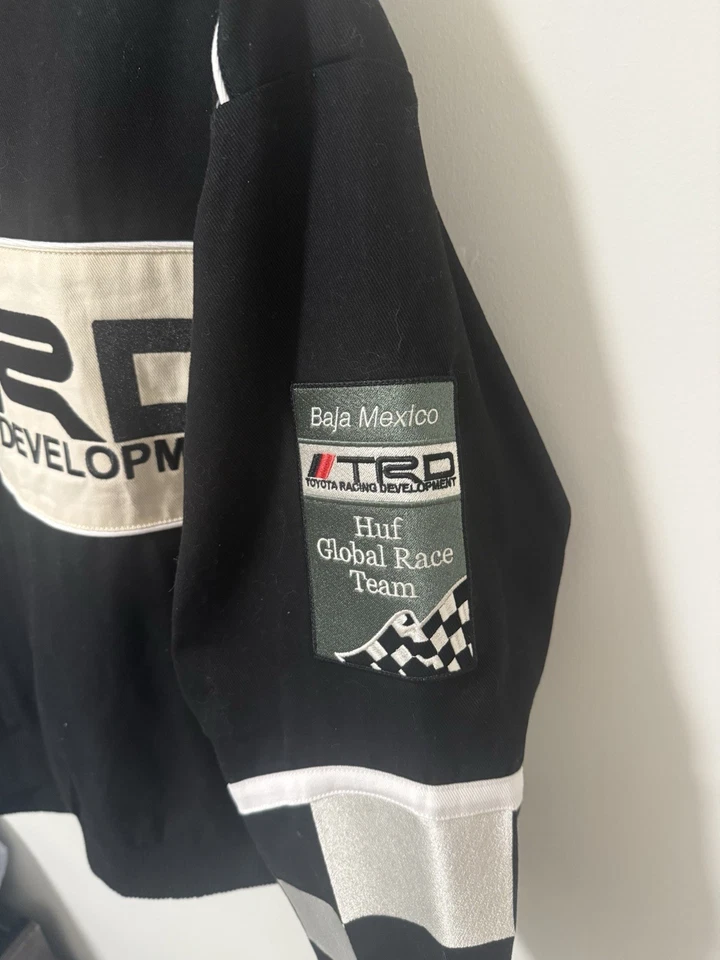 Chaqueta de carreras HUF x Toyota TRD Global grande Foto 3 de 4