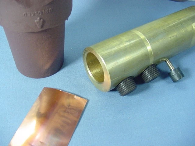 Juego de 3 tapones de leva desmontables hembra Leviton Brown serie 17 tornillos 690A 600V 17D24-H Foto 3 de 4