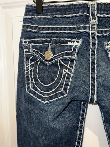 See Photos True Religion Billy Super T Denim Blue Jeans Size 27 Logo Pockets - Picture 8 of 15