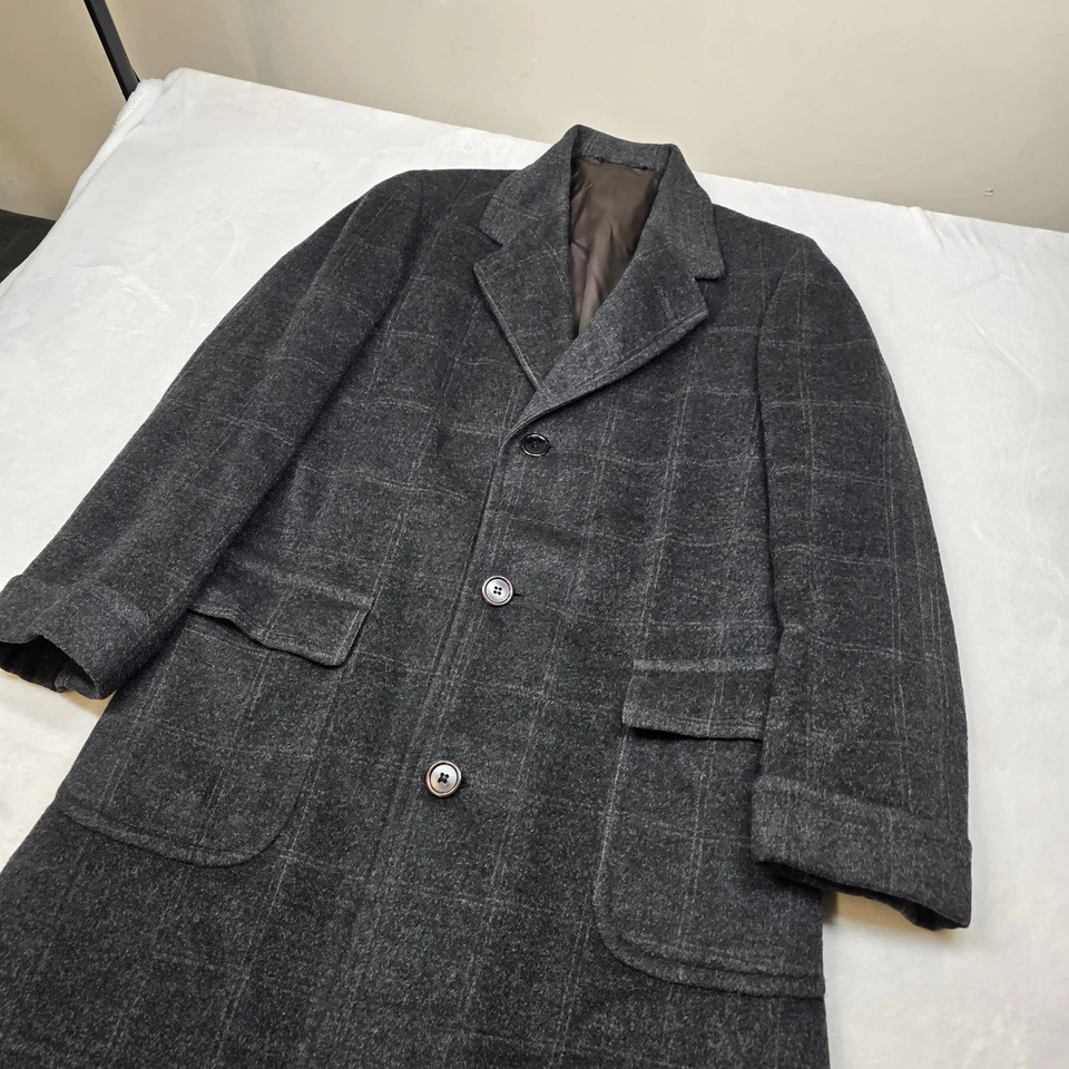 Hart Schaffner Marx Overcoat Mens Large Gray Plaid Windowpane Surrey Wool VTG - Image 4 of 4