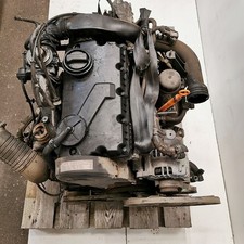 Motor VW Passat 3BG 1.9TDI AWX mit Getriebe FHN