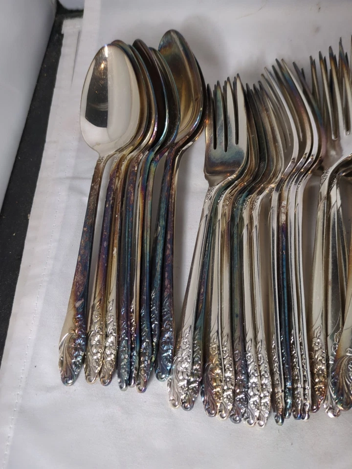 Community Evening Star Flatware 57 Pc Oneida Silver Plate Service For Eight Plus - Image 3 of 4
