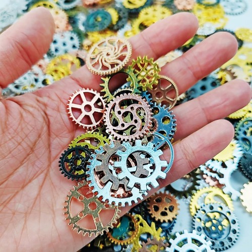 300 Gram DIY Assorted Color Antique Metal Steampunk Gears Charms Pendant Cloc... - Picture 2 of 5