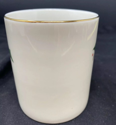 Vintage Royal Limited Holly Holiday Coffee Mug Cup Christmas | Made in Japan - Picture 4 of 9